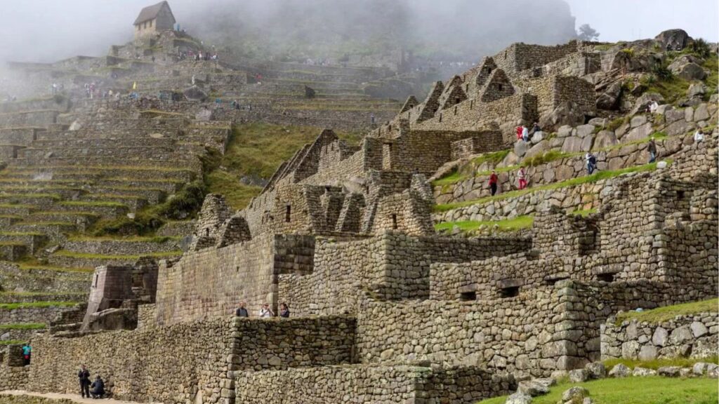 Hiking to Machu Picchu Mountain