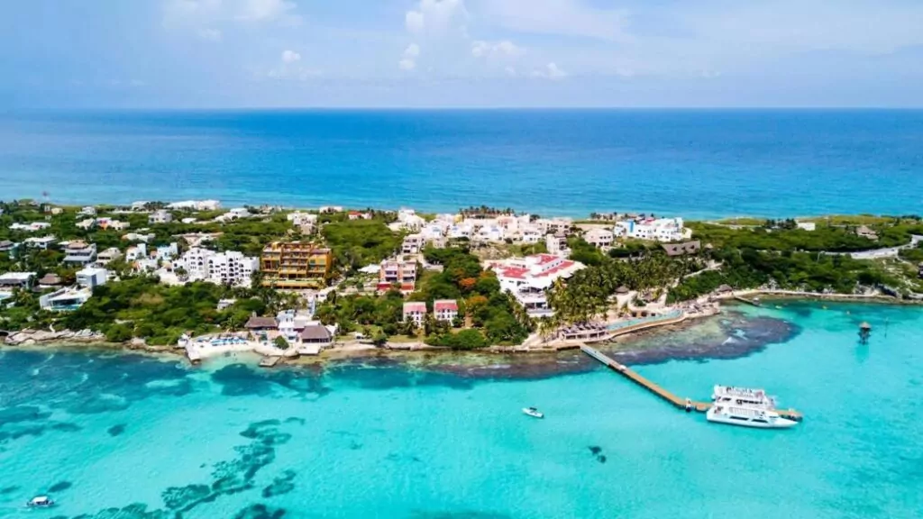 Discovering Isla Mujeres