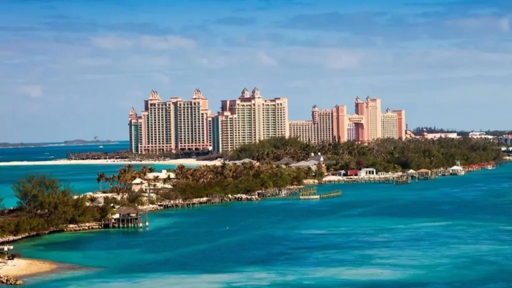 Understanding the Bahamas Travel Seasons
