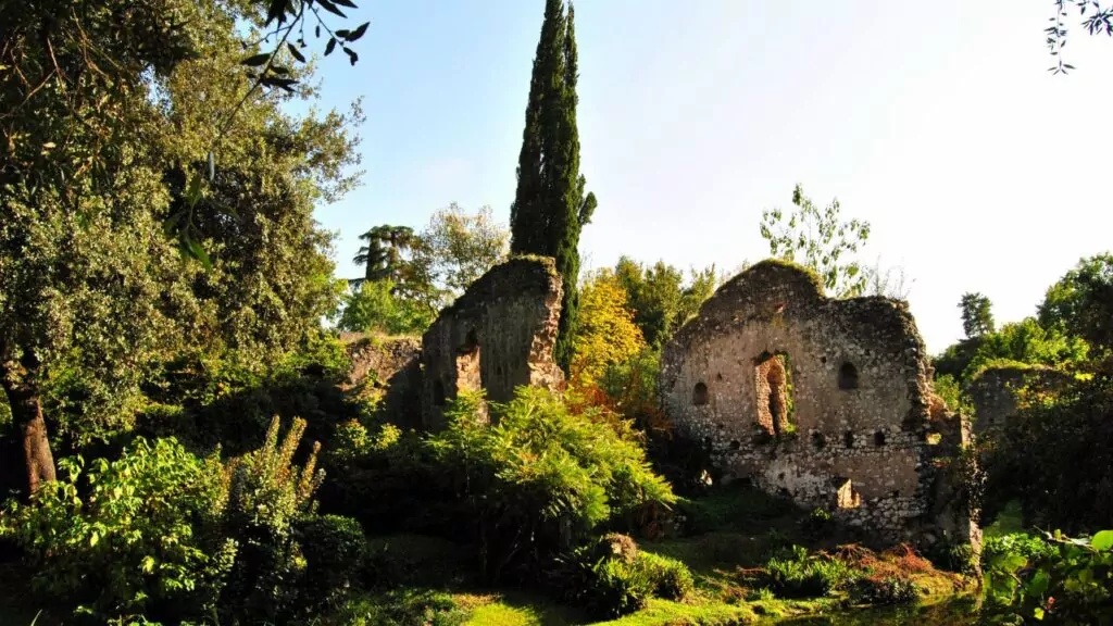 Garden of Ninfa – A Fairy-Tale Garden