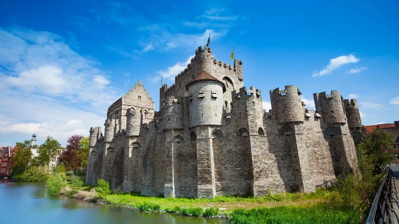 10 Incredible Prehistoric Landmarks In Europe To Visit Once In Your Life